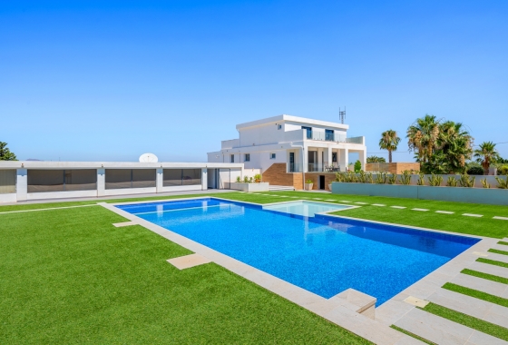 Revente - Finca / Country Property - Los Montesinos - La Herrada