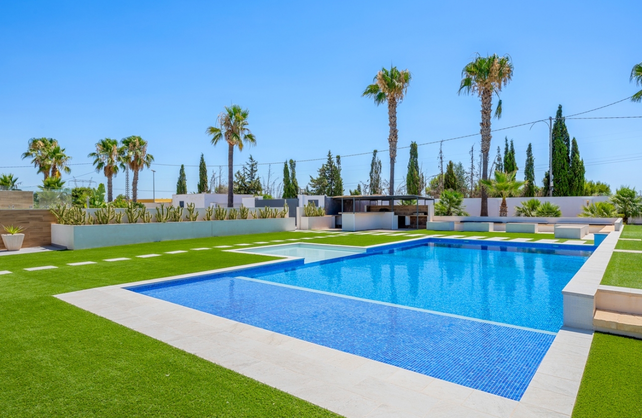 Revente - Finca / Country Property - Los Montesinos - La Herrada