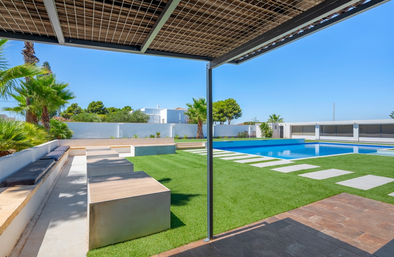 Revente - Finca / Country Property - Los Montesinos - La Herrada