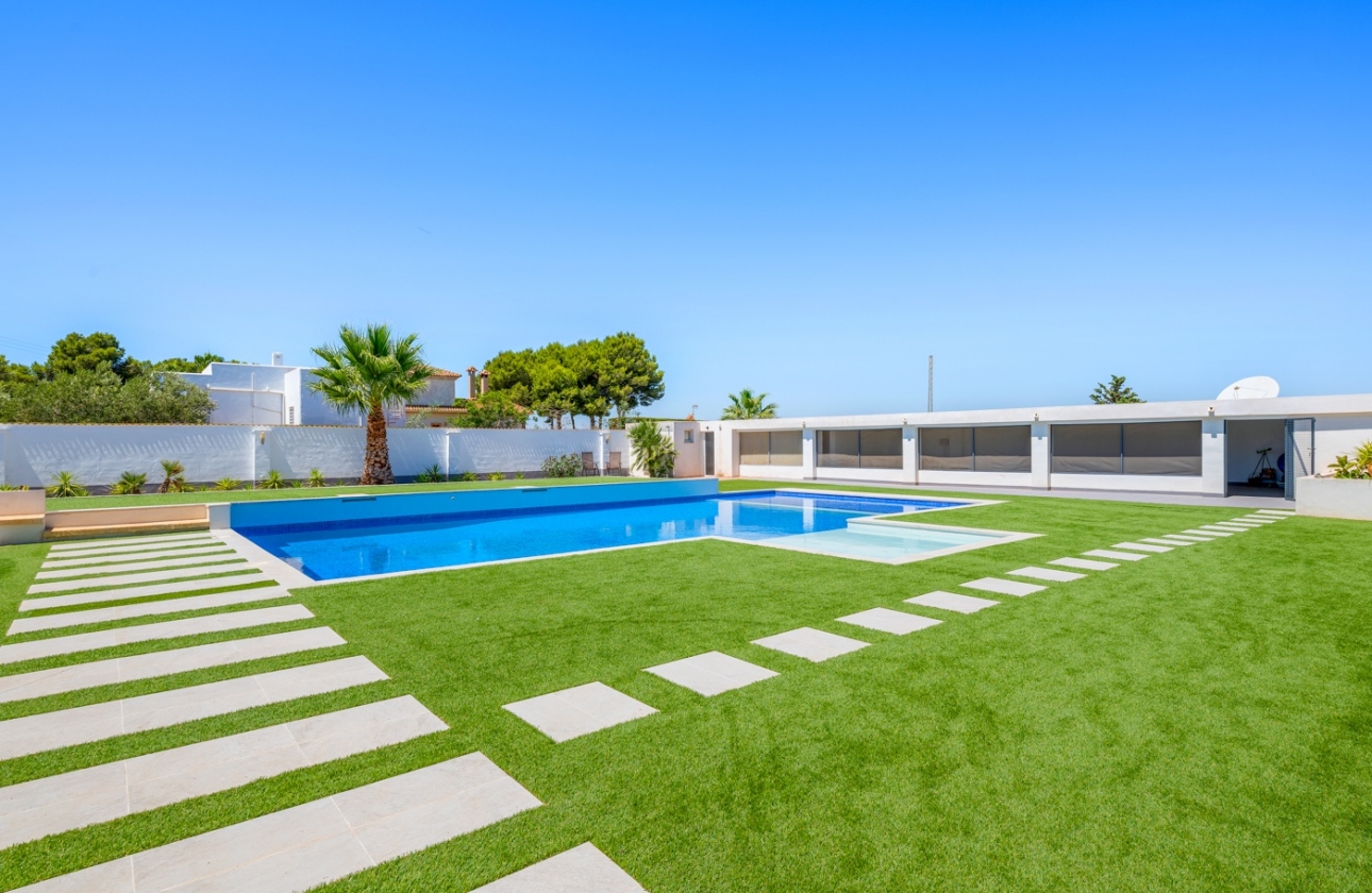 Revente - Finca / Country Property - Los Montesinos - La Herrada