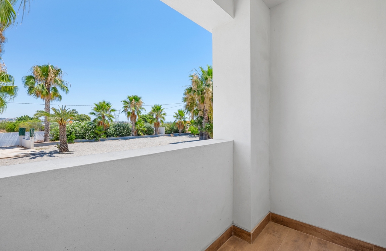 Revente - Finca / Country Property - Los Montesinos - La Herrada