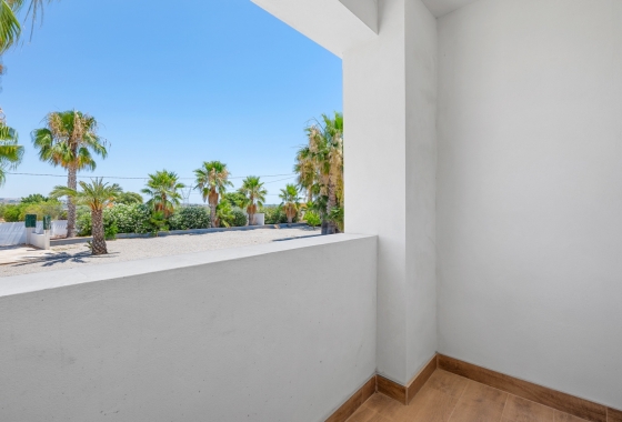 Revente - Finca / Country Property - Los Montesinos - La Herrada