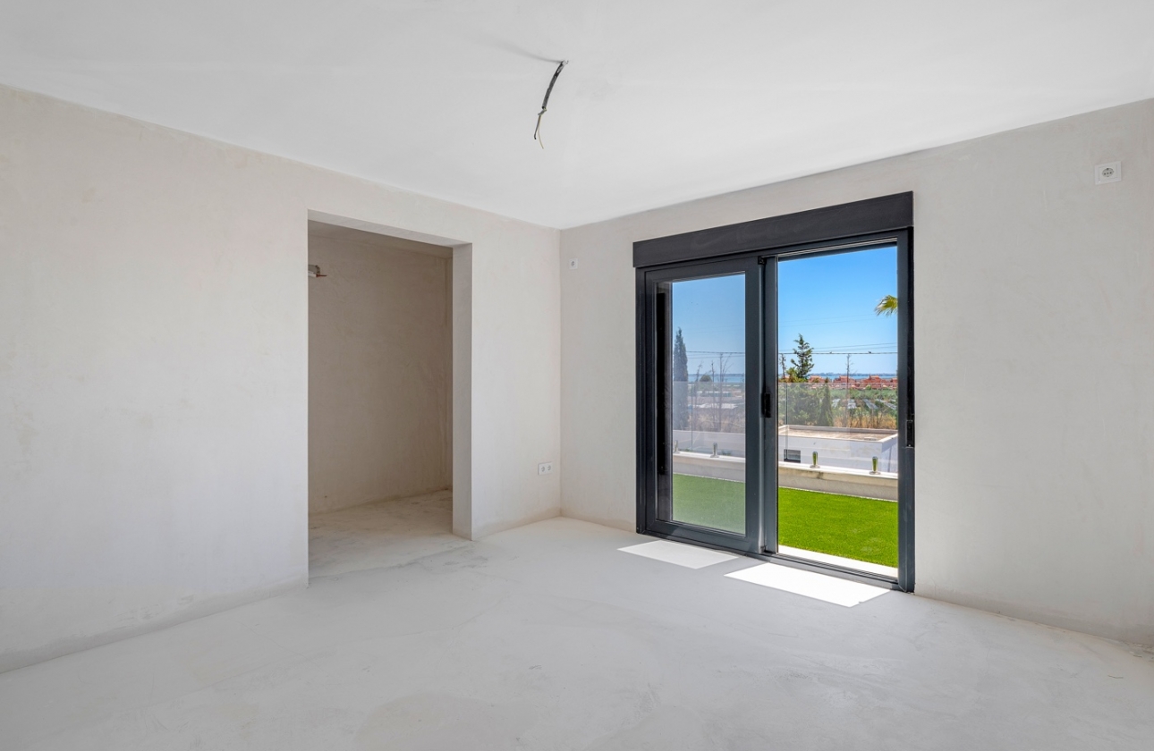 Revente - Finca / Country Property - Los Montesinos - La Herrada