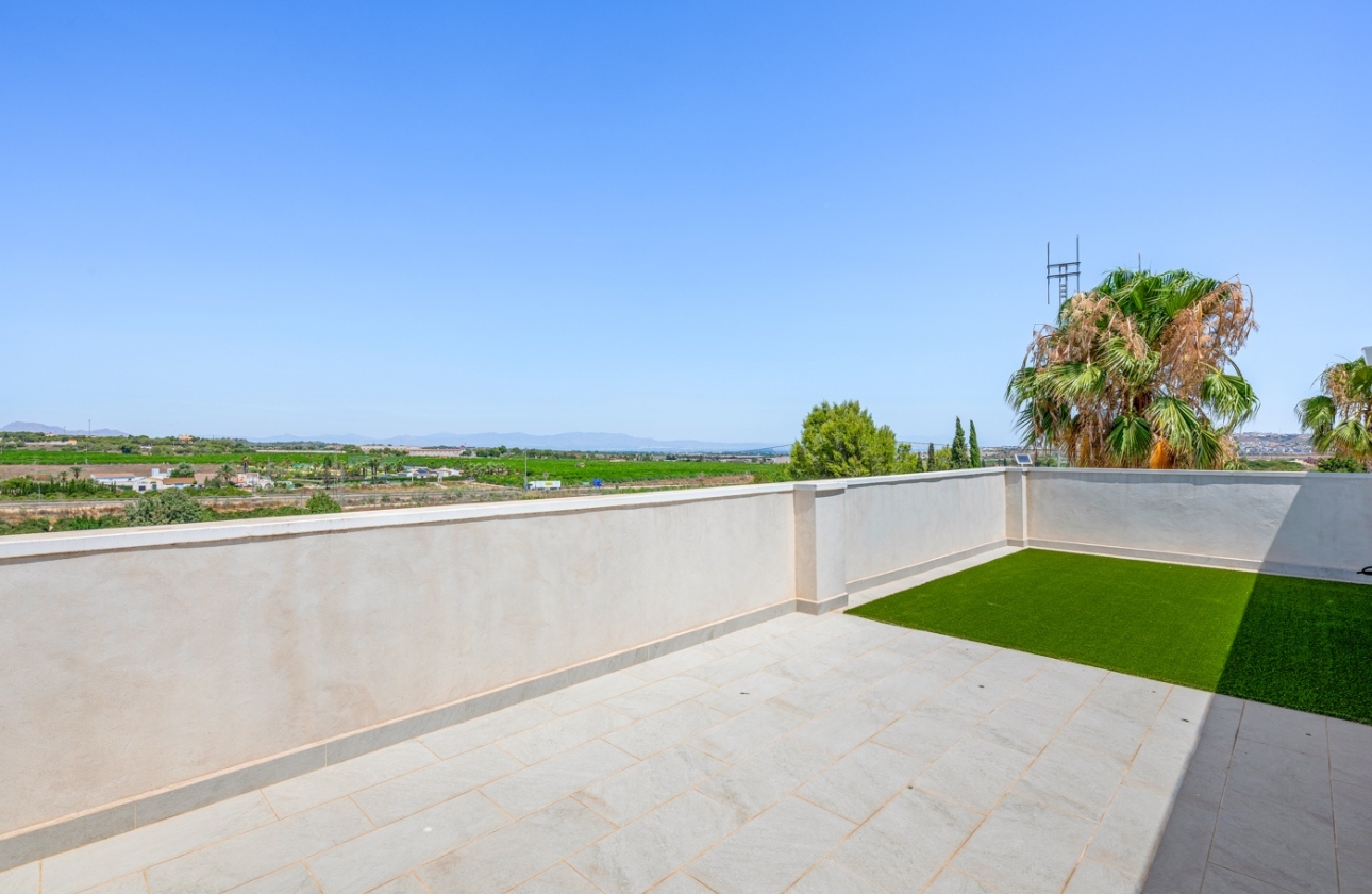 Revente - Finca / Country Property - Los Montesinos - La Herrada