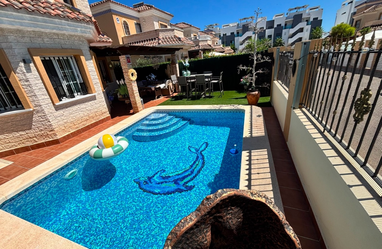 Revente - Villa - El Raso - Guardamar del Segura