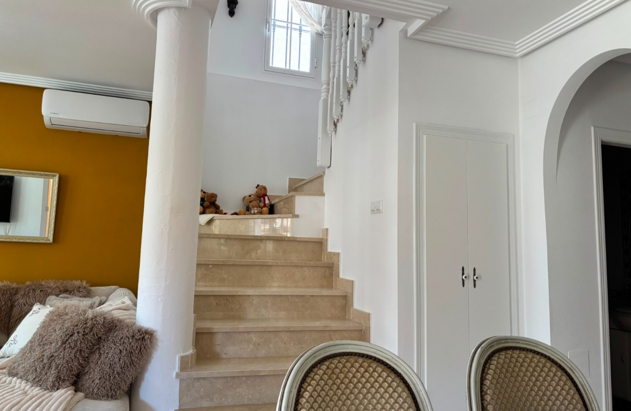 Revente - Villa - El Raso - Guardamar del Segura