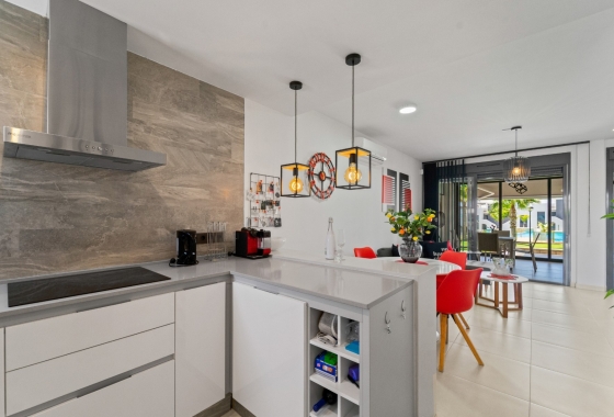 Revente - Appartement - Torrevieja - Punta Prima
