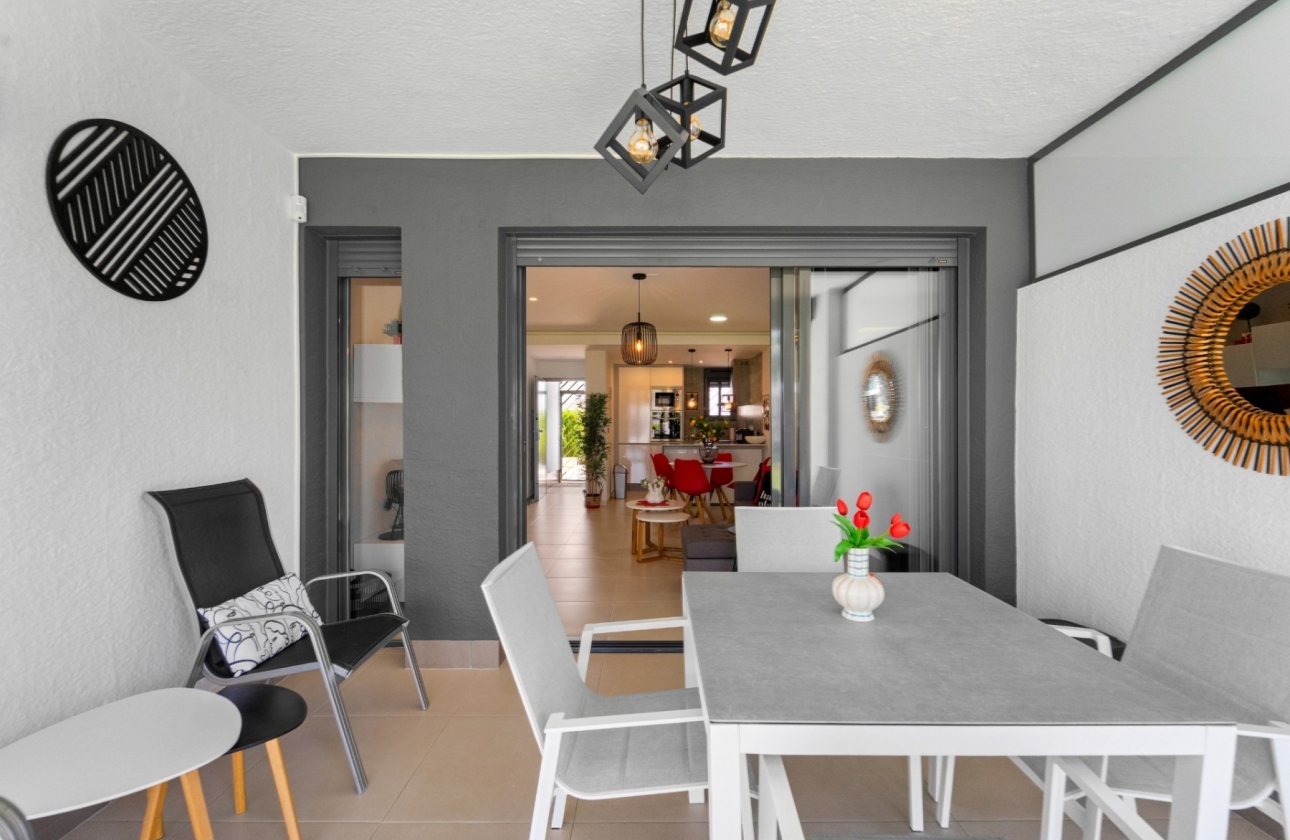Revente - Appartement - Torrevieja - Punta Prima