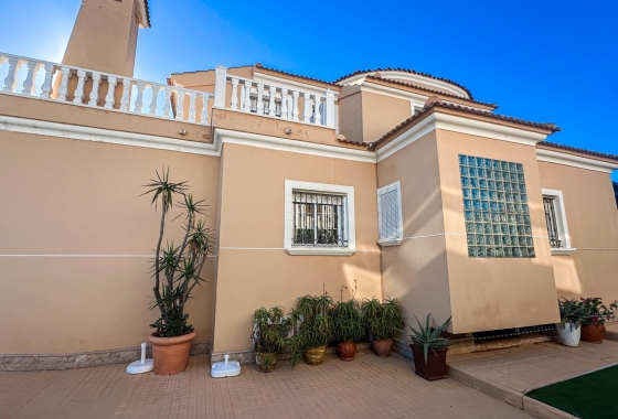 Wiederverkauf - Villa - La Mata