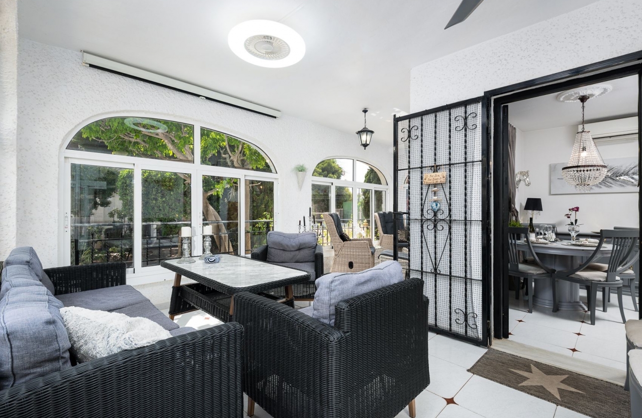 Resale - House - Orihuela Costa - Cabo Roig