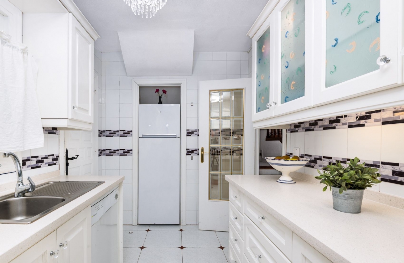Resale - House - Orihuela Costa - Cabo Roig