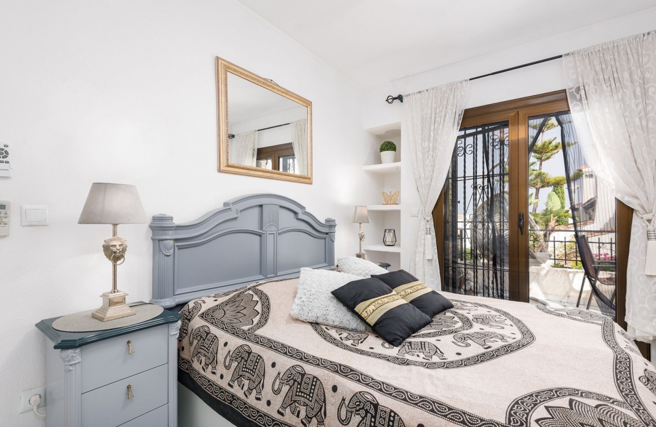 Resale - House - Orihuela Costa - Cabo Roig