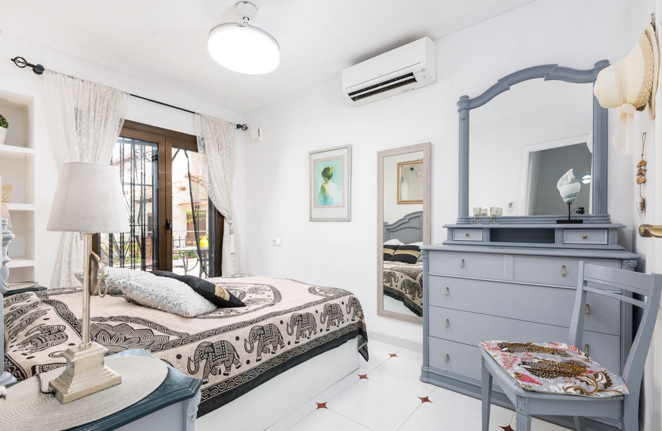 Resale - House - Orihuela Costa - Cabo Roig