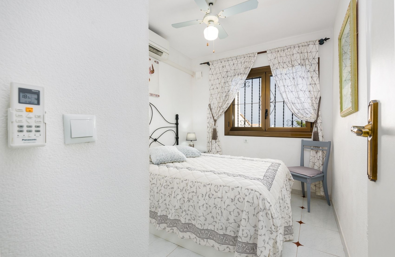 Resale - House - Orihuela Costa - Cabo Roig