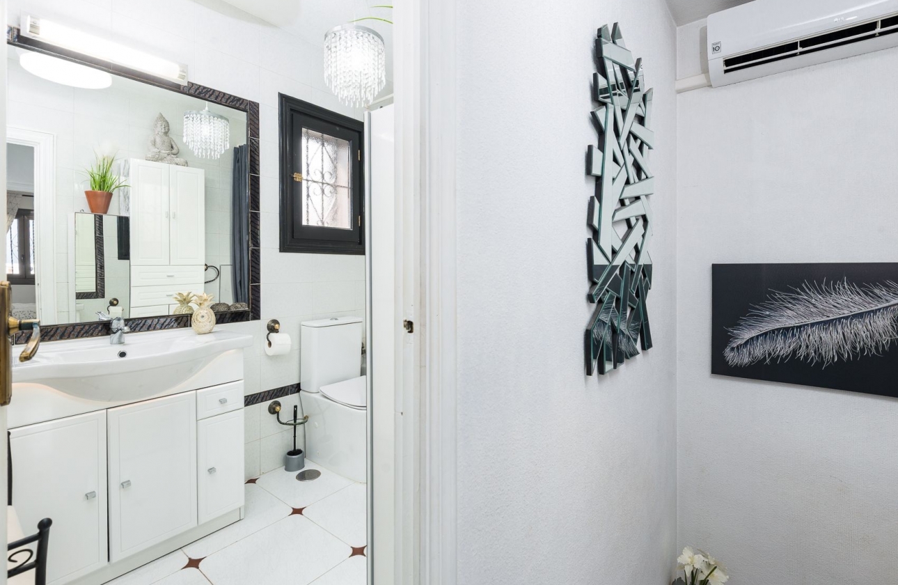 Resale - House - Orihuela Costa - Cabo Roig