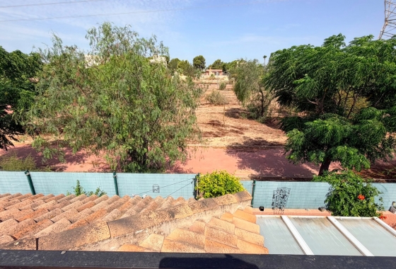 Resale - Villa - Los Montesinos - La Herrada