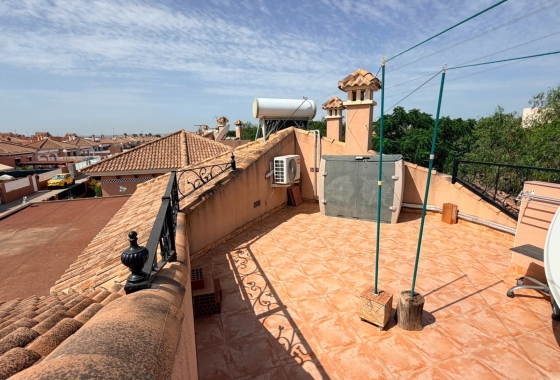 Resale - Villa - Los Montesinos - La Herrada