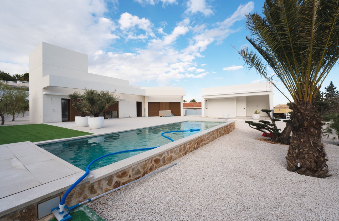 Obra nueva - Villa - Benejúzar