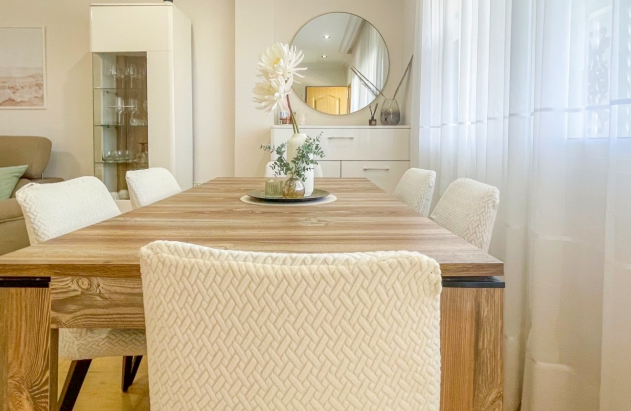 Resale - House - Orihuela Costa - Punta Prima