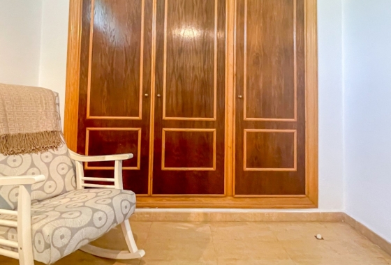 Resale - House - Orihuela Costa - Punta Prima