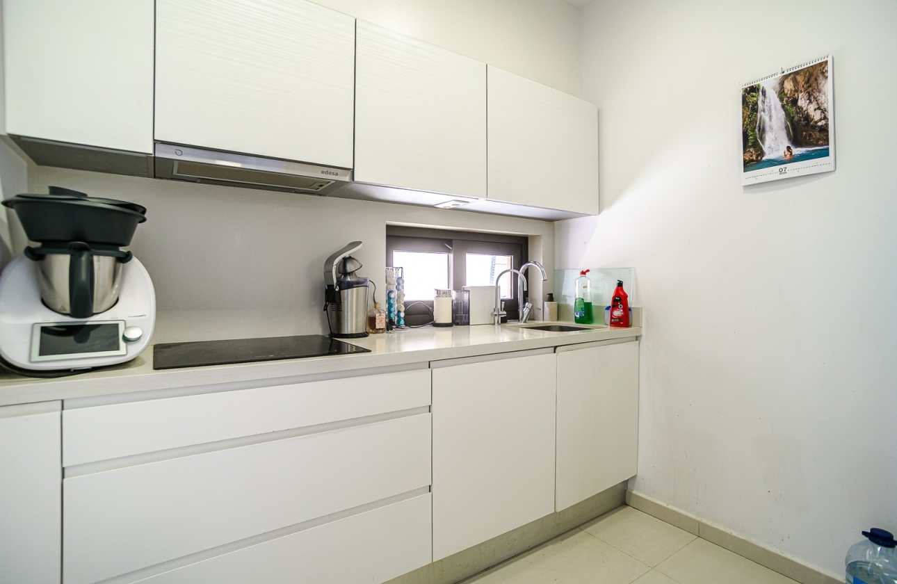 Herverkoop - Appartement / flat - Guardamar del Segura