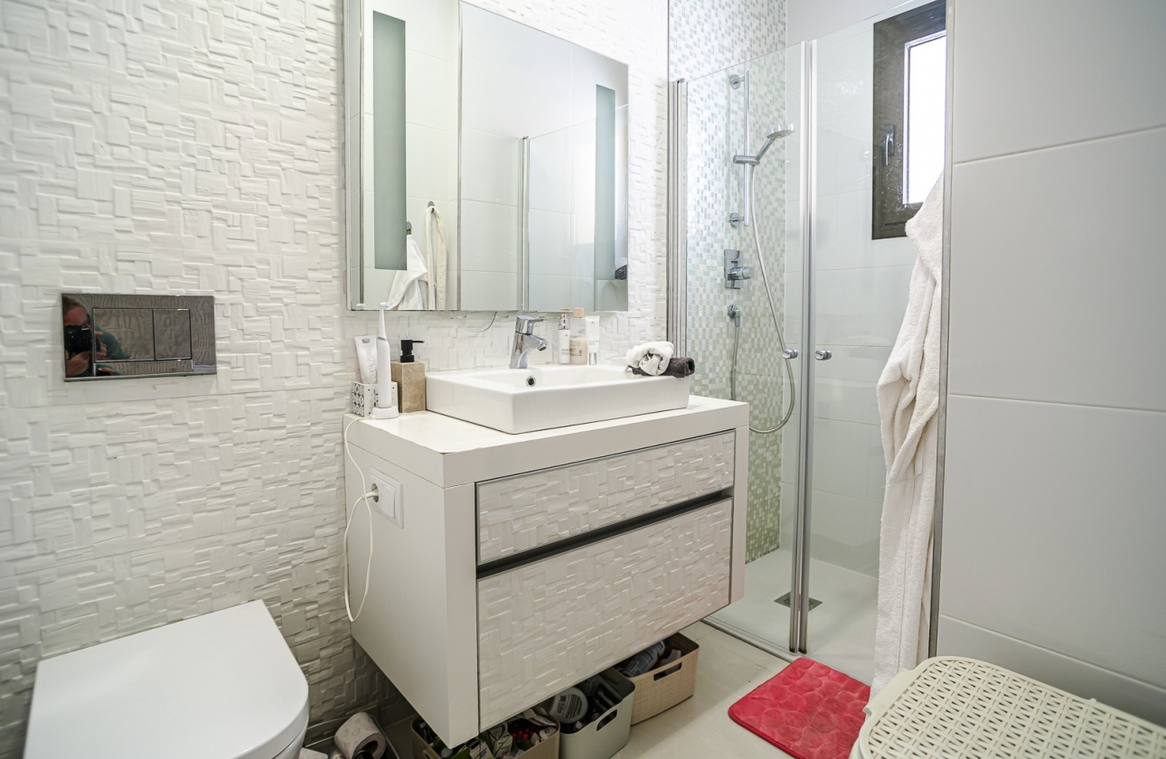 Herverkoop - Appartement / flat - Guardamar del Segura