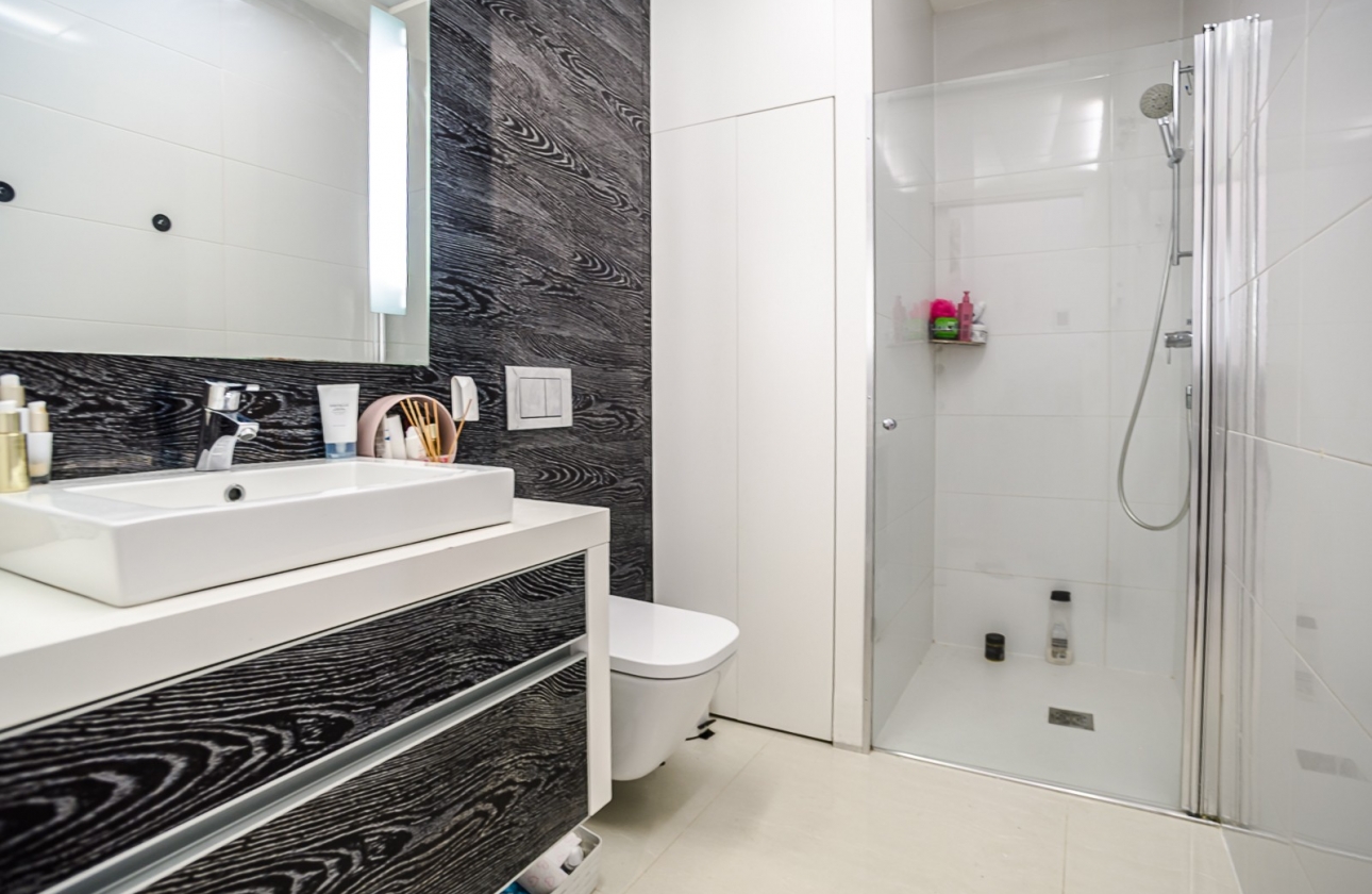 Herverkoop - Appartement / flat - Guardamar del Segura