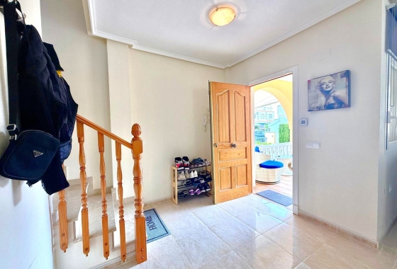 Resale - Villa - Orihuela Costa - Villamartín