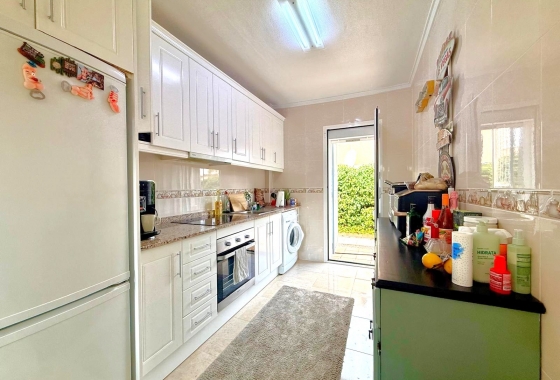Resale - Villa - Orihuela Costa - Villamartín