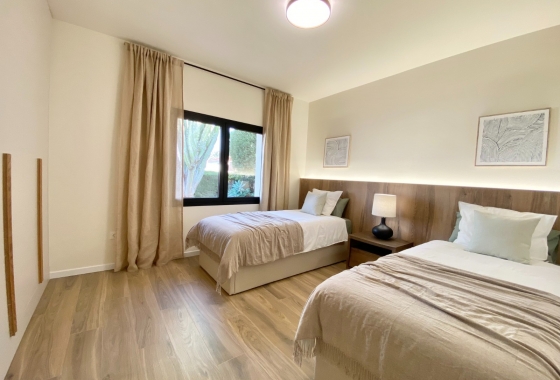 Resale - Villa - Cabo Roig
