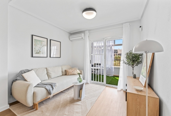 Resale - Apartment / flat - Orihuela Costa - Playa Flamenca