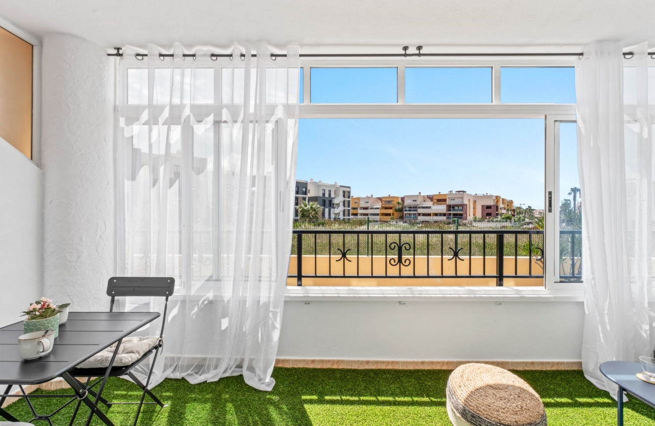 Resale - Apartment / flat - Orihuela Costa - Playa Flamenca