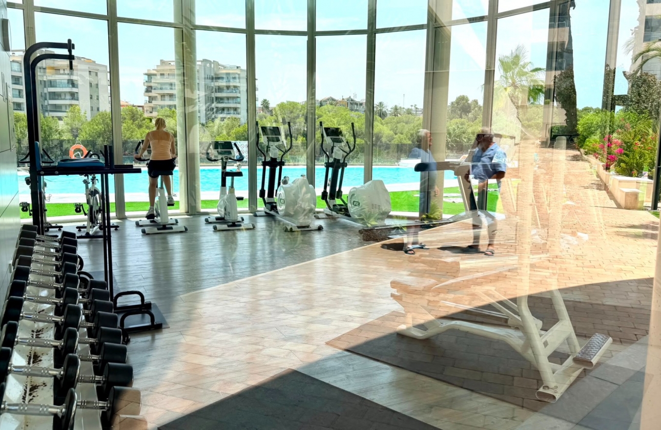 Resale - Apartment / flat - Orihuela Costa - La Zenia