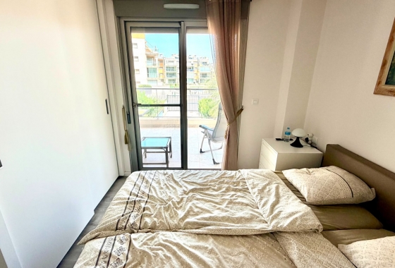 Resale - Apartment / flat - Orihuela Costa - La Zenia