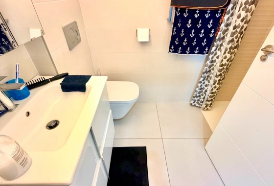 Resale - Apartment / flat - Orihuela Costa - La Zenia