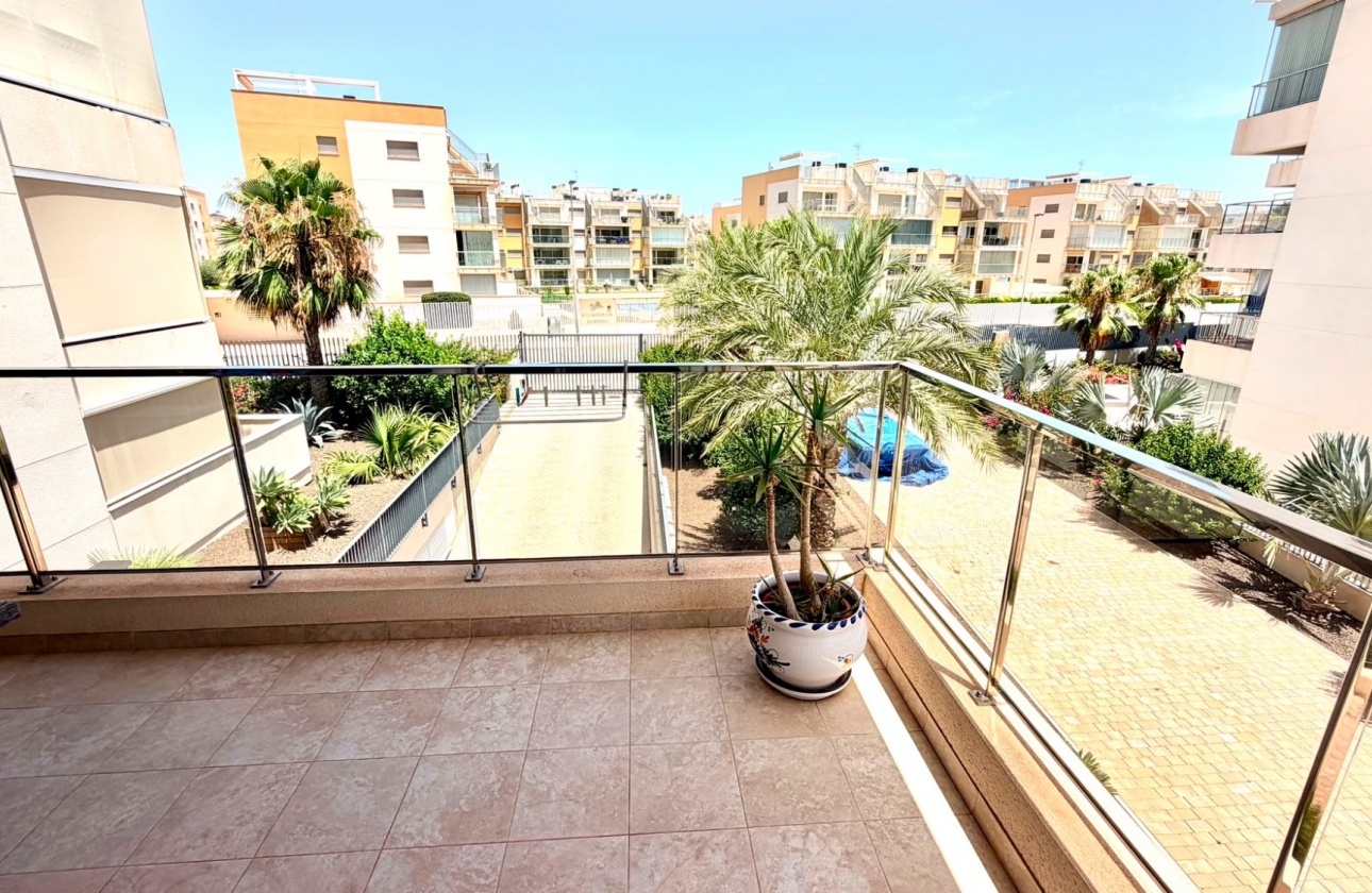 Resale - Apartment / flat - Orihuela Costa - La Zenia