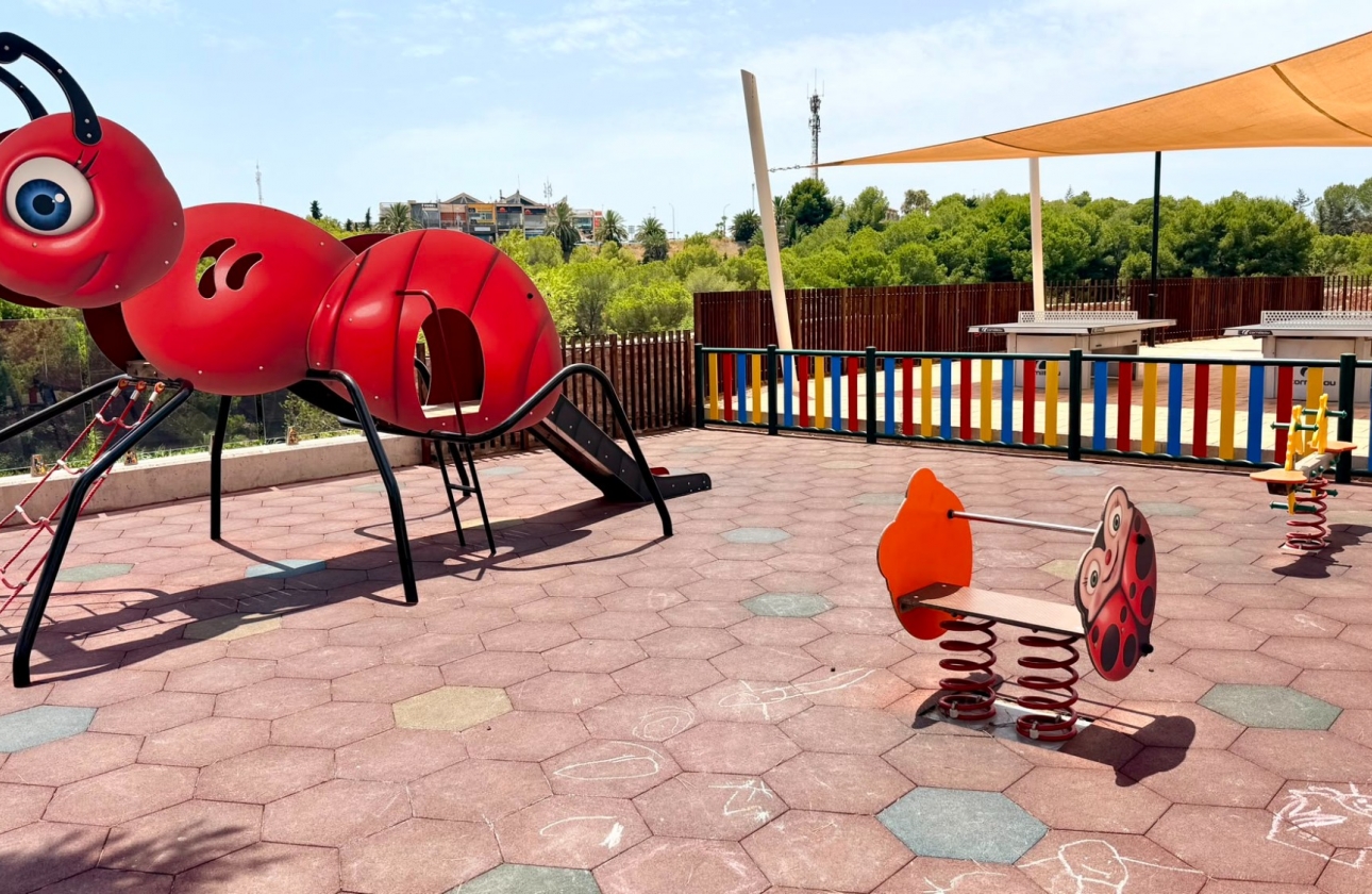 Resale - Apartment / flat - Orihuela Costa - La Zenia