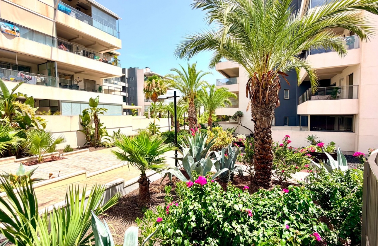 Resale - Apartment / flat - Orihuela Costa - La Zenia
