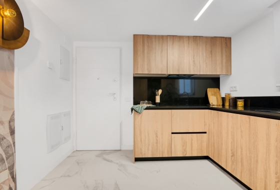 Neue Gebäude - Apartments - Torrevieja - Punta Prima