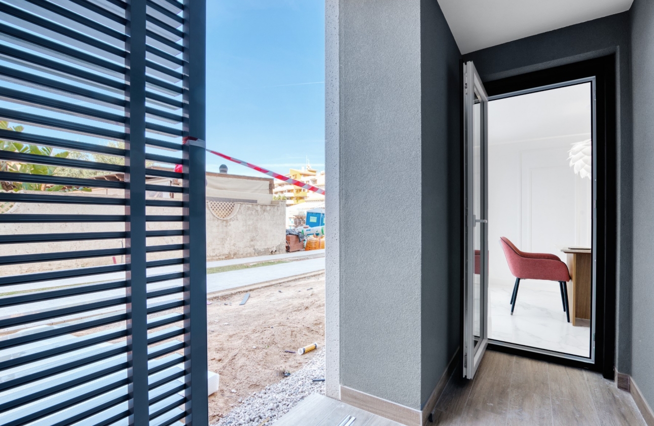 Neue Gebäude - Apartments - Torrevieja - Punta Prima