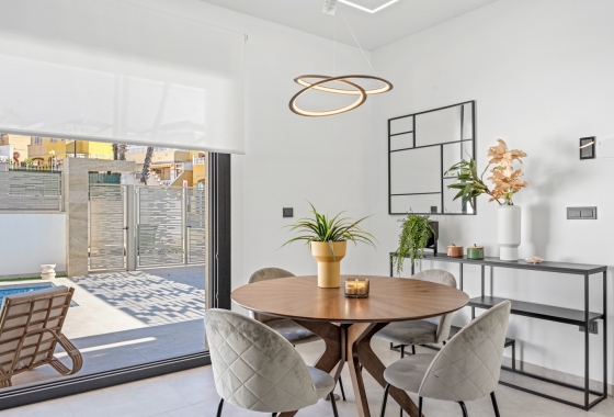 Resale - Villa - Orihuela Costa - Blue Lagoon