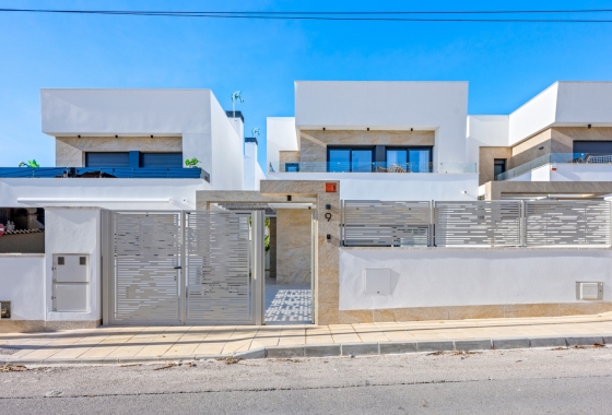 Resale - Villa - Orihuela Costa - Blue Lagoon