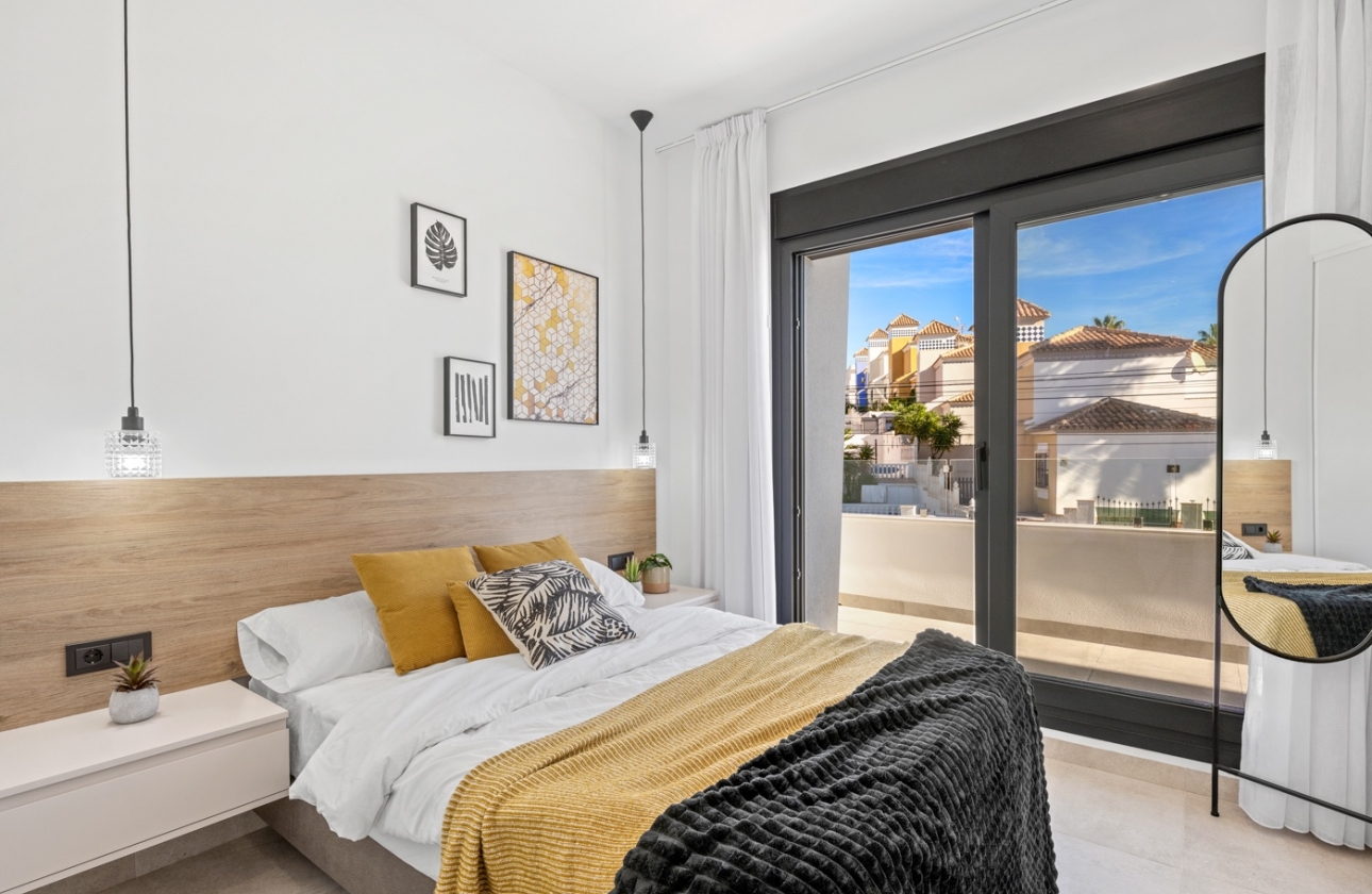 Resale - Villa - Orihuela Costa - Blue Lagoon