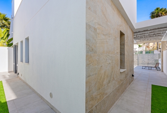 Resale - Villa - Orihuela Costa - Blue Lagoon