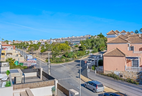 Resale - Villa - Orihuela Costa - Blue Lagoon