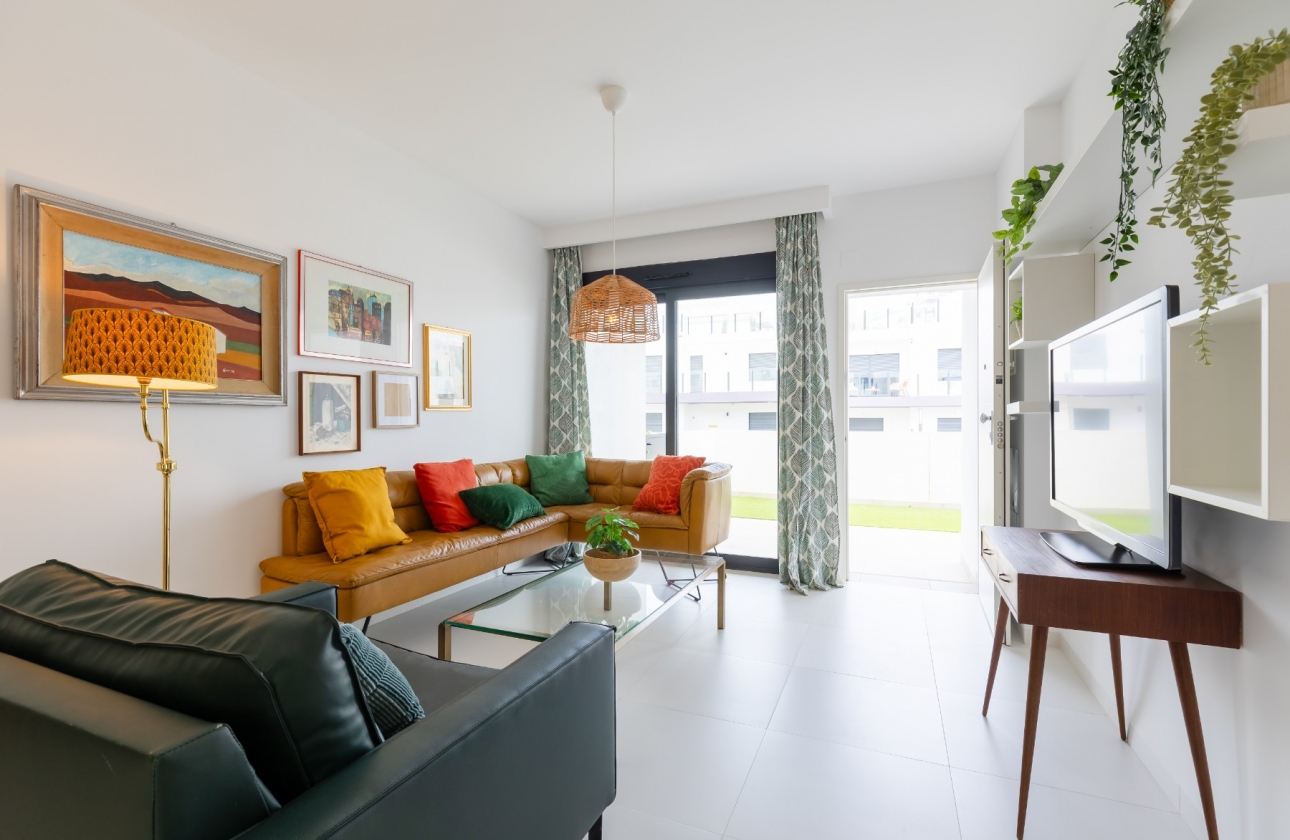 Resale - Apartment / flat - San Miguel de Salinas