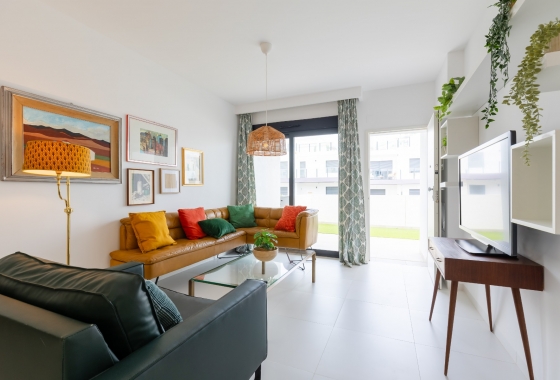 Resale - Apartment / flat - San Miguel de Salinas