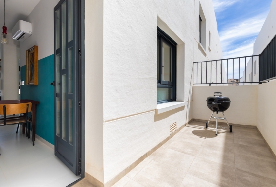 Resale - Apartment / flat - San Miguel de Salinas