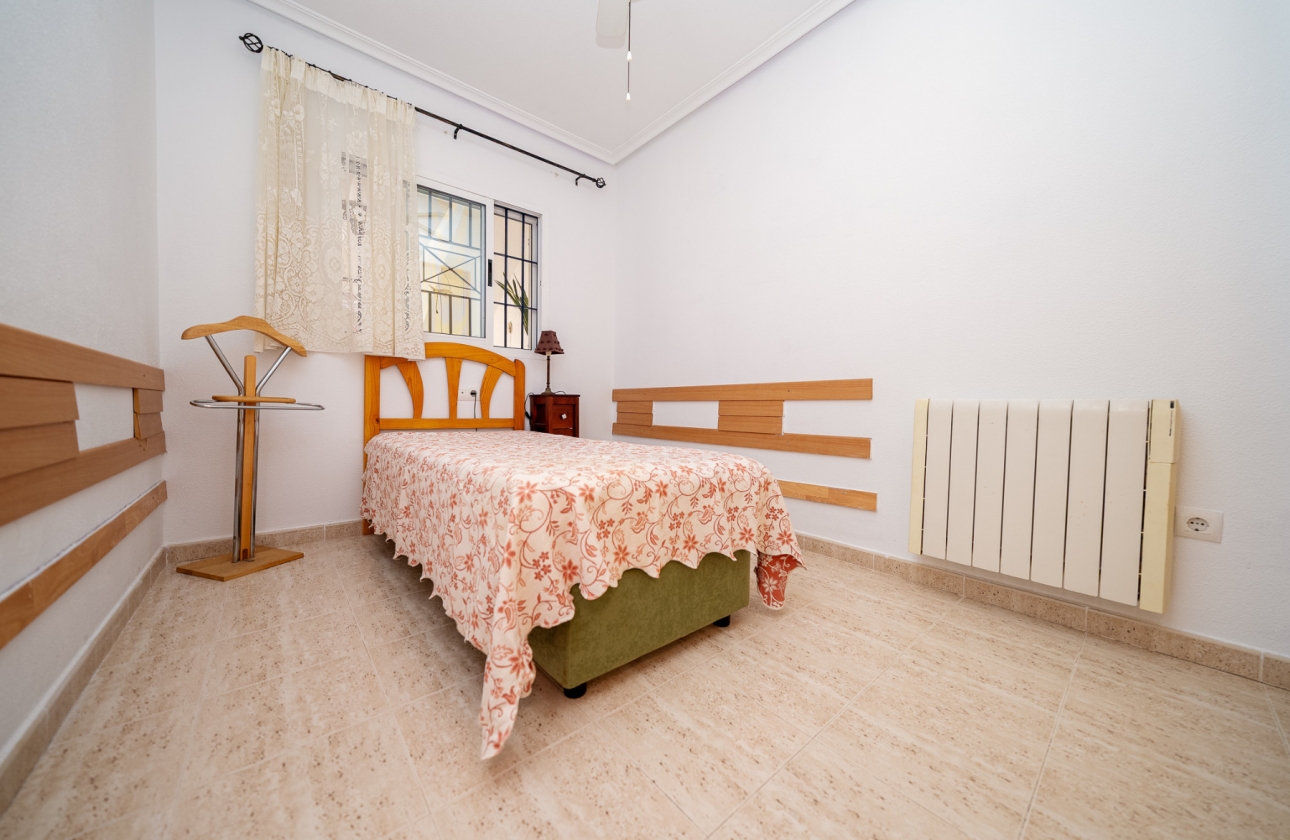 Resale - Apartment / flat - Playa Flamenca - Zenia Mar