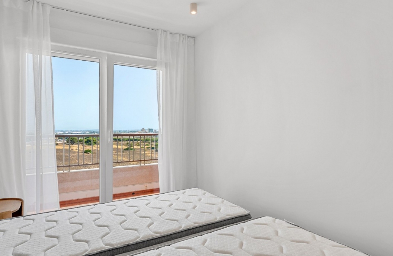 Resale - Apartment / flat - Orihuela Costa - Punta Prima